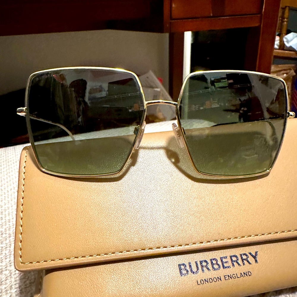 Burberry Sunglasses